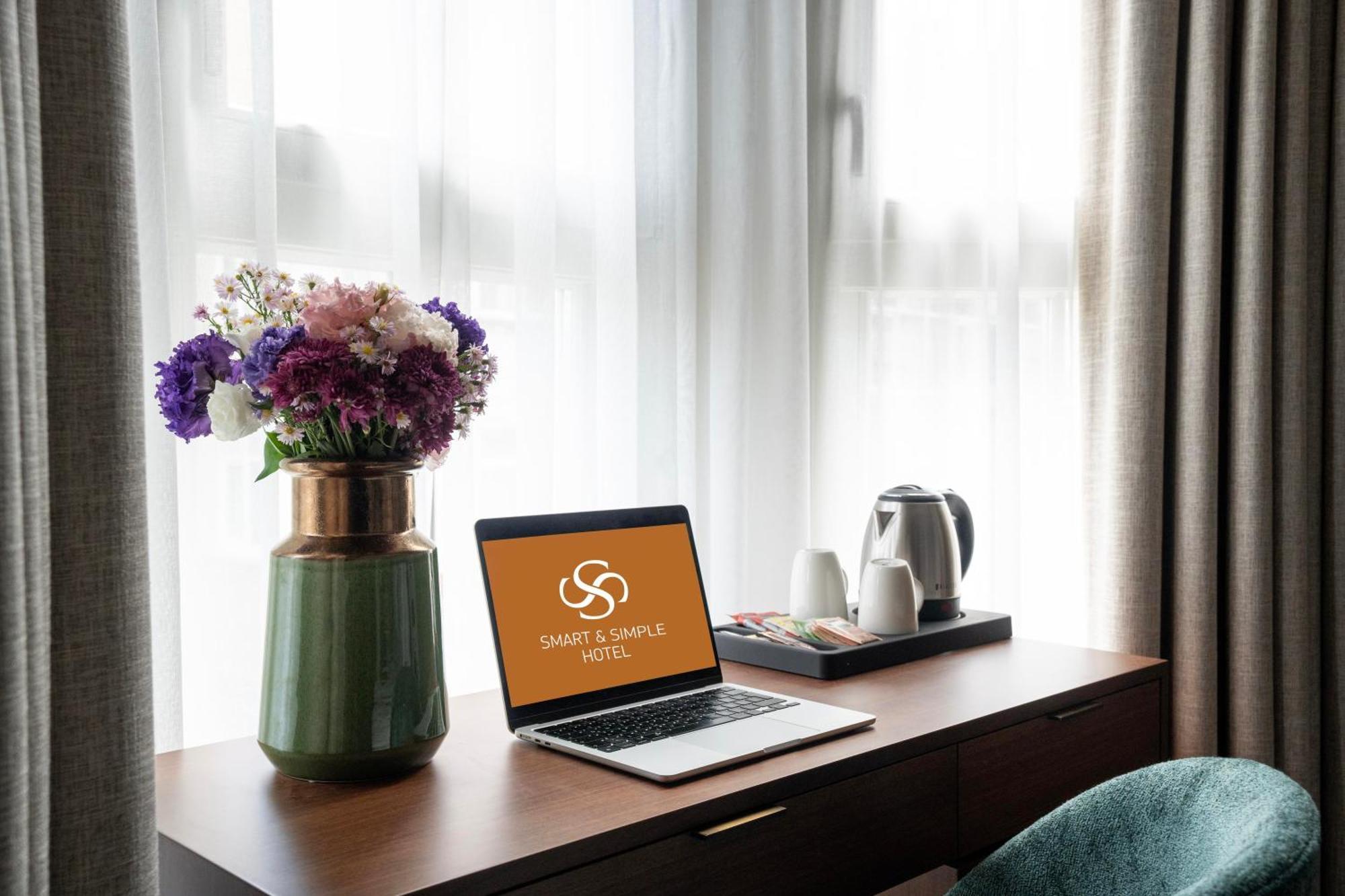 Smart And Simple Hotel Karakoy Istanbul Exterior photo